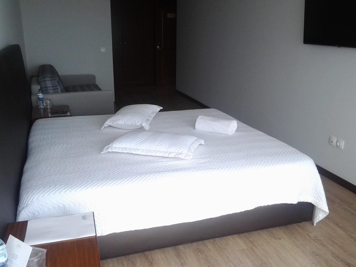 Guest House A&Z Espinho  Esterno foto